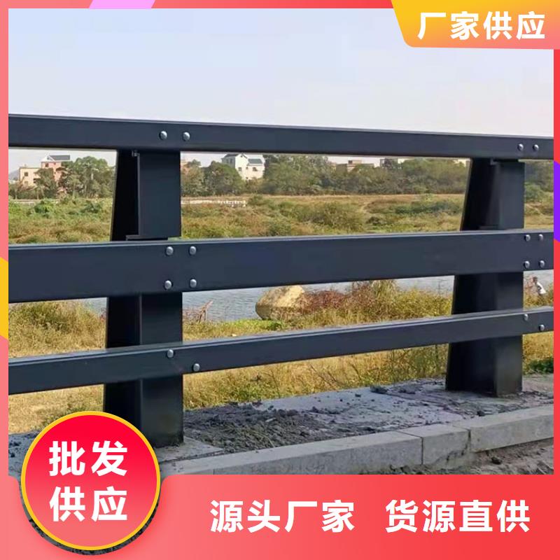 公路工程护栏图片用好材做好产品