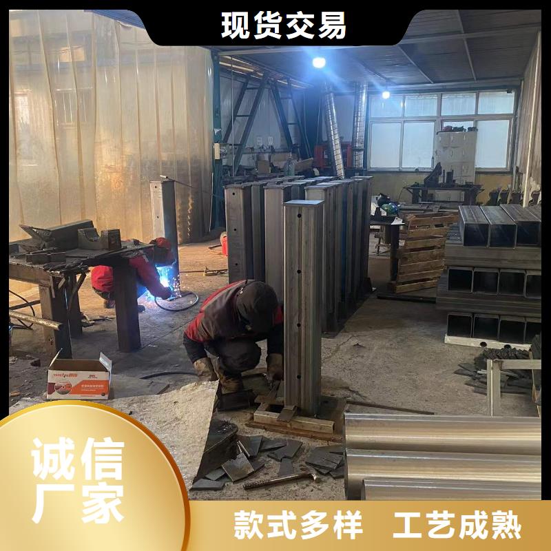 公路防撞护栏适用范围货源足质量好