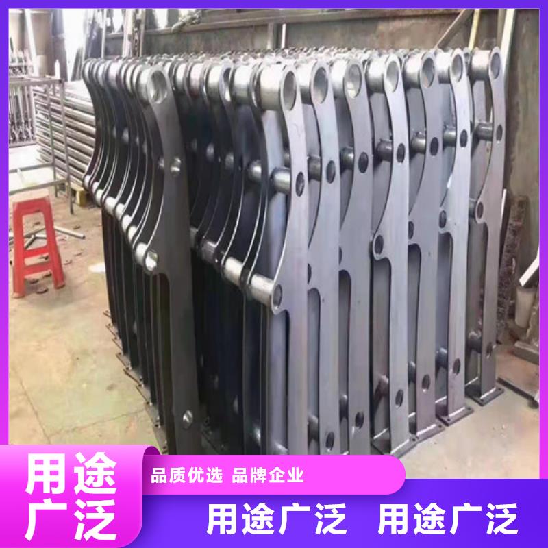 【防撞护栏镀锌波形护栏质检严格】打造行业品质