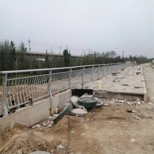 防撞护栏钢模板批发生产基地