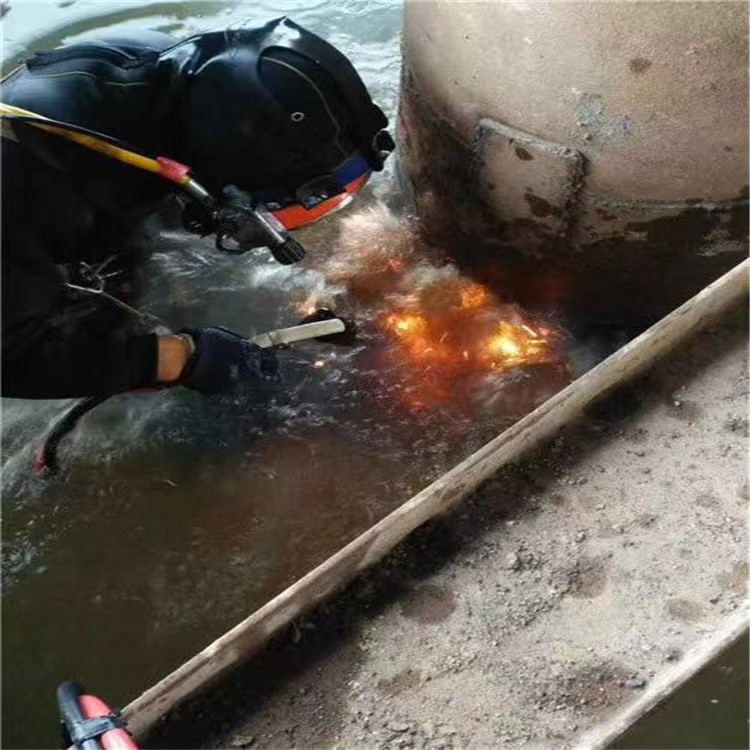 包头市水下打捞队 专业从事水下作业